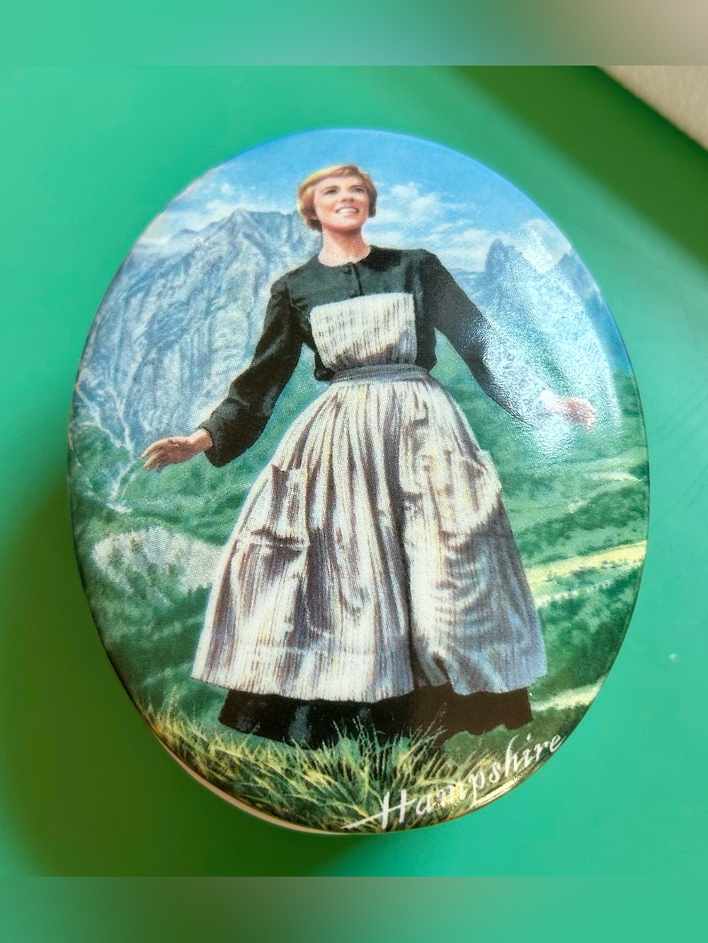 Vintage The Sound of Music "The Hills Are Alive" Music Box